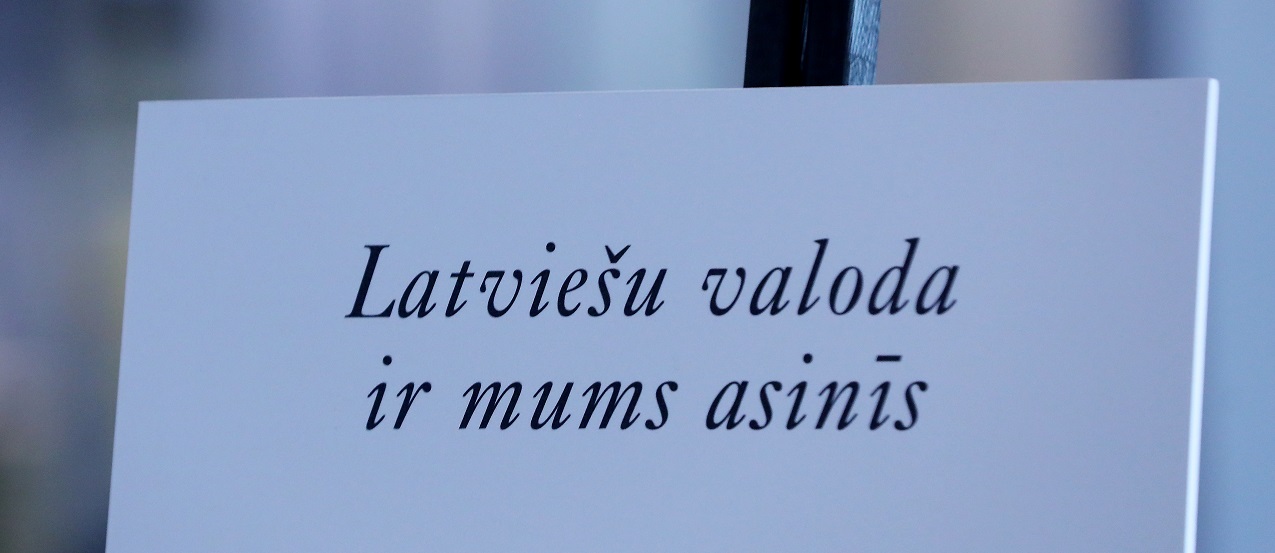 Everyone in Latvia must be able to converse in Latvian • IR.lv